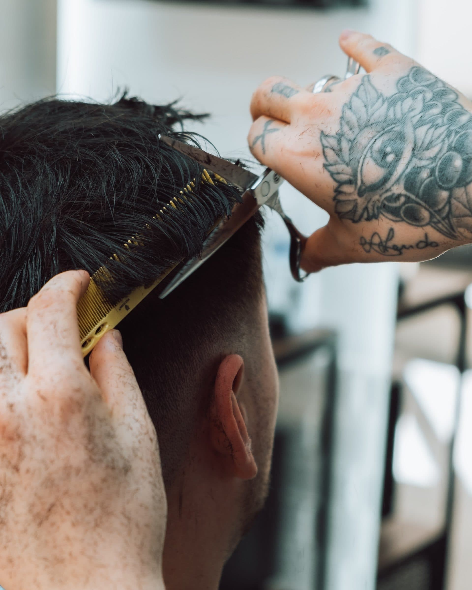 Detalle de un corte de pelo